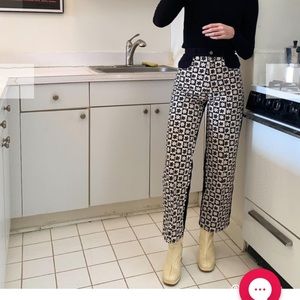 Lisa Says Gah jeans! Back and White checkered.